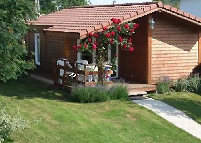 Jonquille 3 - Fraiteux 3 étoiles *